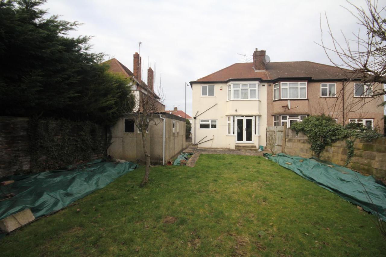 Kenton House Villa Harrow Eksteriør billede