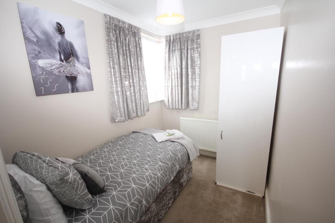 Kenton House Villa Harrow Eksteriør billede